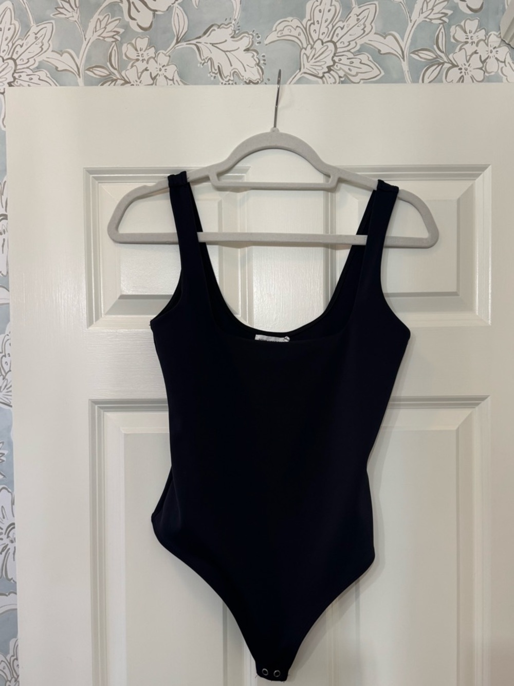 Good American Sculpting Modern Tank Bodysuit black, size L